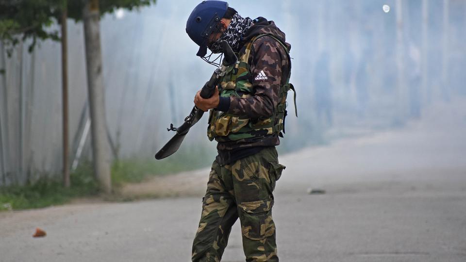 قوات الأمن الهندية استخدمت السلاح للسيطرة على احتجاجات سكان إقليم جامو وكشمير