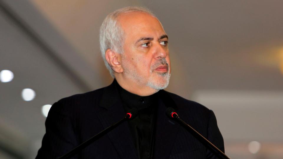 دعا وزير الخارجية الإيراني محمد جواد ظريف الدول الأوروبية المشاركة في الاتفاق النووي إلى رفض 