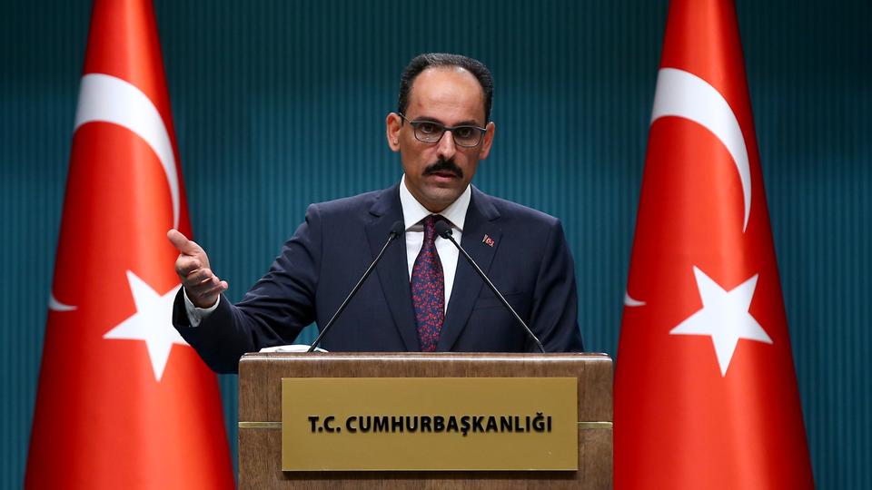 قالن شدد على أن تركيا ستواصل دعم وحدة أراضي أذربيجان واستقلالها
