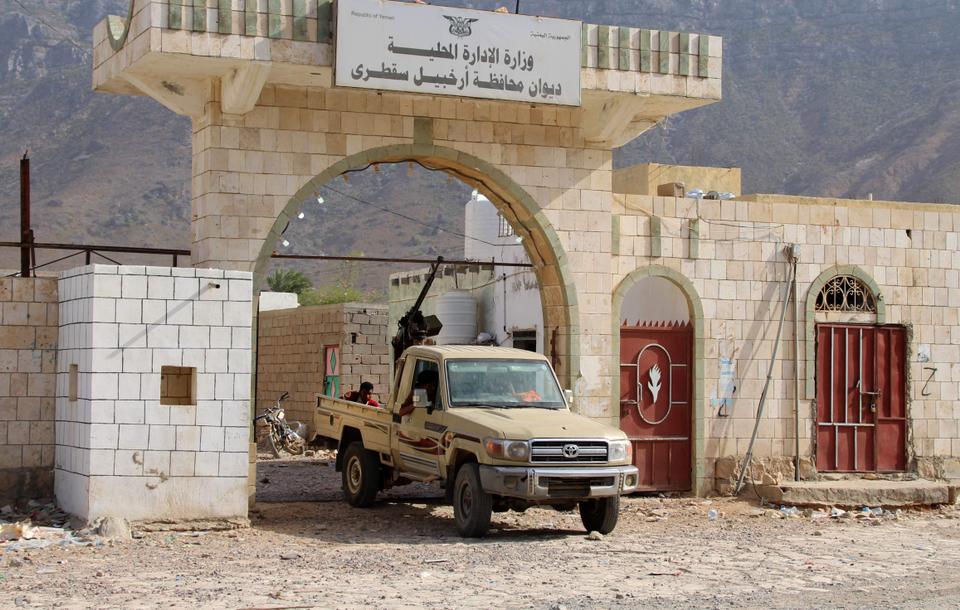 مصادر إسرائيلية أكدت أن الإمارات وإسرائيل بدأتا بالفعل بالعمل على بناء قاعدة تجسس في أرخبيل سقطرى اليمني
