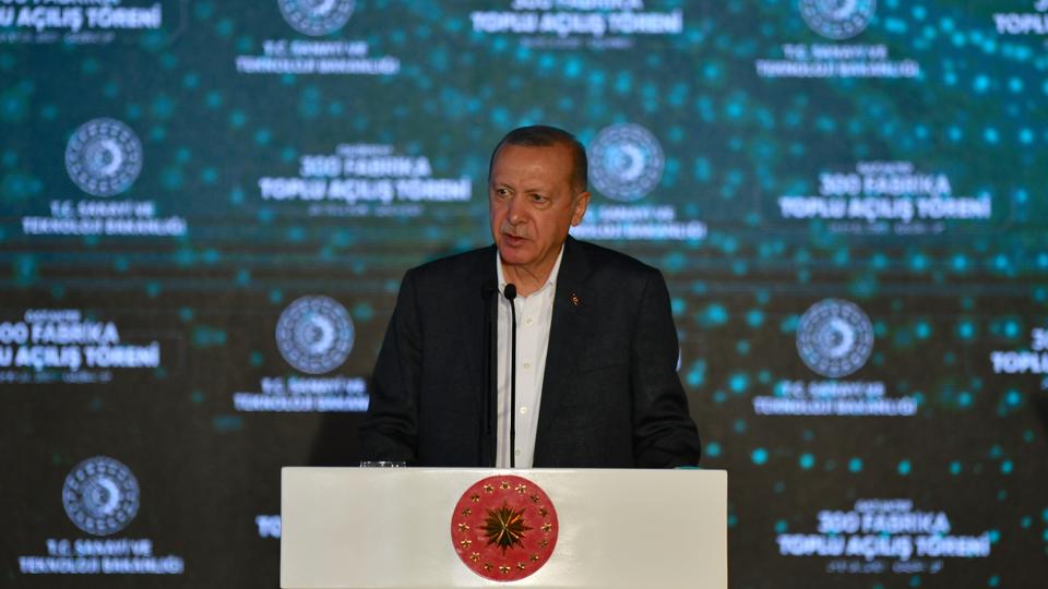 أردوغان: تركيا ستتجاوز مرحلة الوباء وهي تزداد قوة في كثير من المجالات وليس فقط السياحة العلاجية