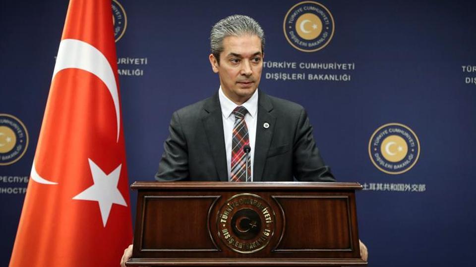 المتحدث باسم الخارجية التركية حامي أقصوي يقول إن اليونان تتجاهل دعوات أنقرة للتعاون