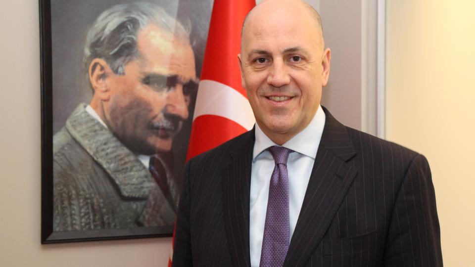 أكد أوراس أن تركيا تقف بجانب دولة أذربيجان الشقيقة في نضالها العادل