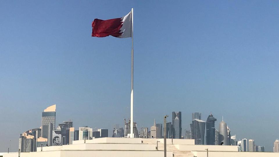 أجلت جامعة قطر فعالية الأسبوع الفرنسي الثقافي رداً على إساءة ماكرون إلى الإسلام