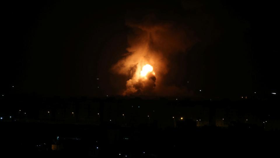 مقاتلات إسرائيلية تشن غارات على مواقع بقطاع غزة