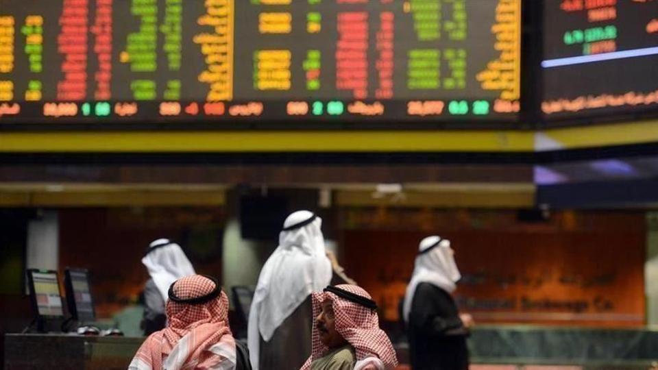 بورصة الكويت تتقدم بمكاسب قوية في مؤشرات بورصات الخليج والسعودية تشهد تراجعاً