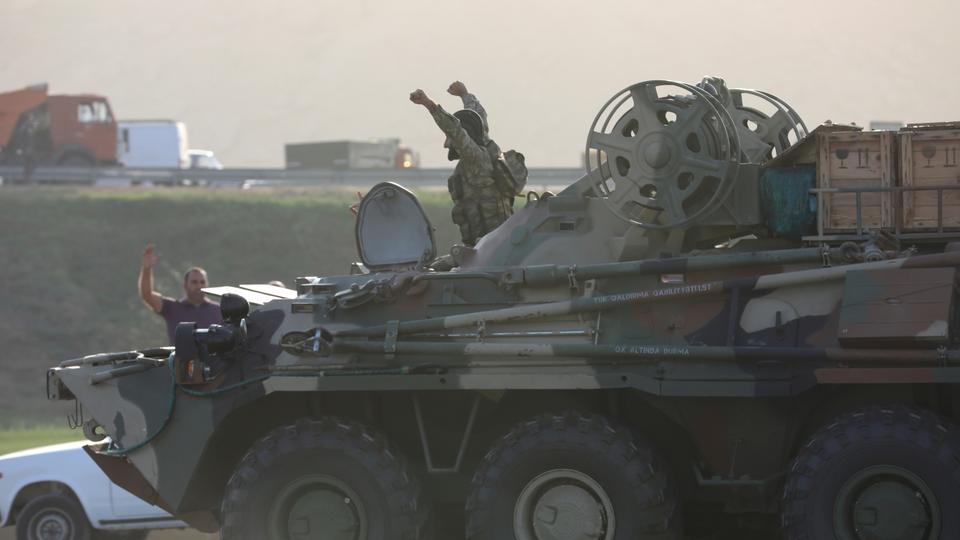 الجيش الأذربيجاني يستعيد تلالاً استراتيجية من الاحتلال الأرميني