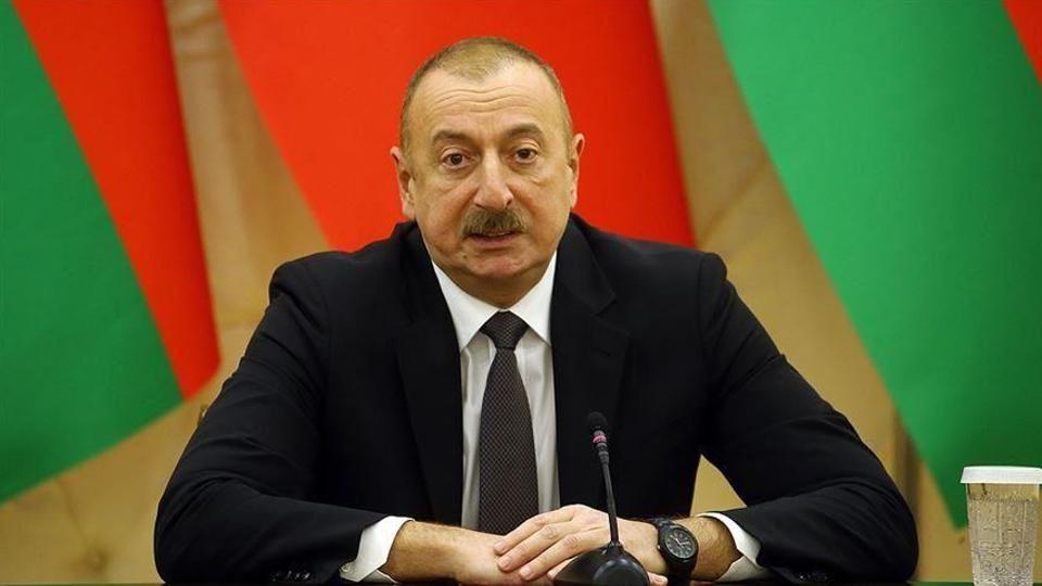 الرئيس الأذربيجاني إلهام علييف يقول إن بلاده ستعيد بناء جميع المدن المحررة