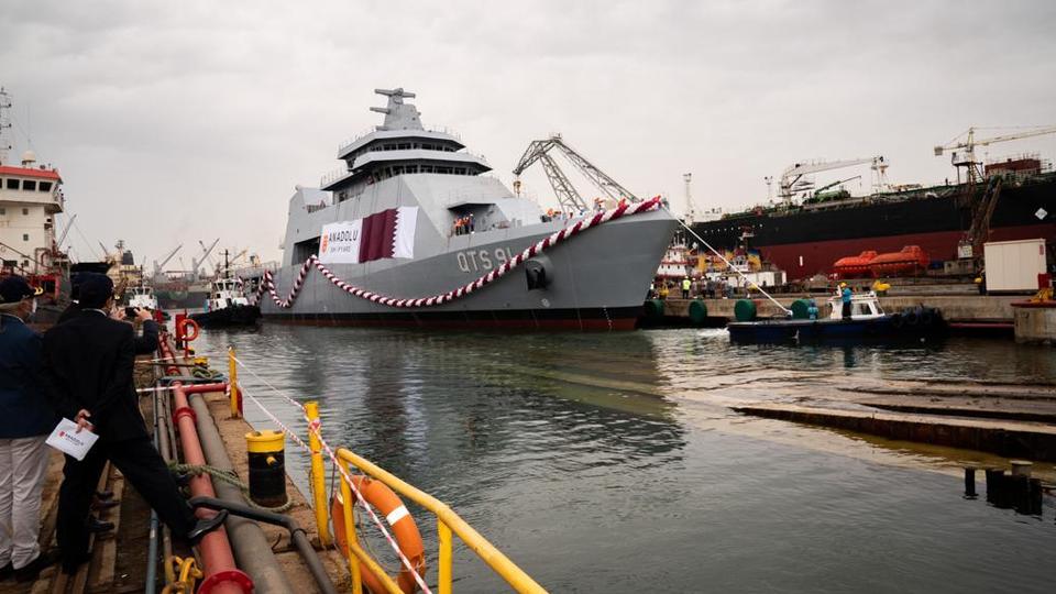 سفينة QTS91 الدوحة تعد واحدة من أكبر سفن التدريب العسكري بالعالم