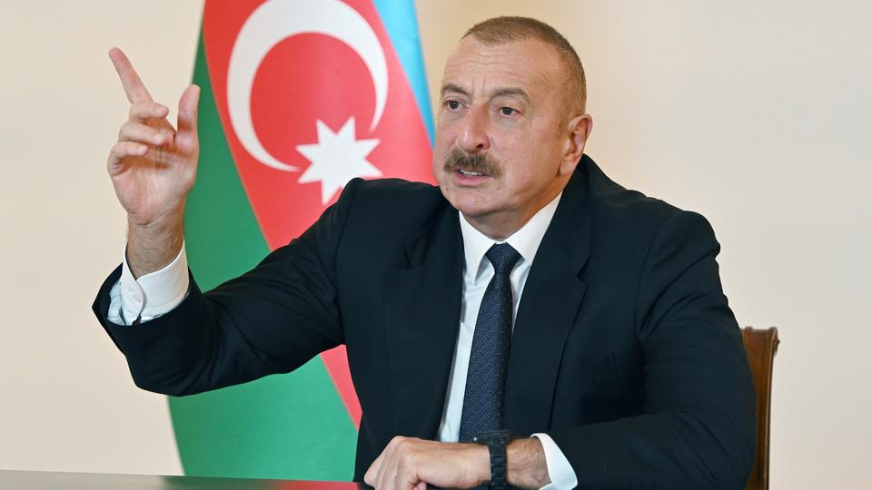 الرئيس الأذربيجاني يعلن تحرير 8 قرى من الاحتلال الأرميني