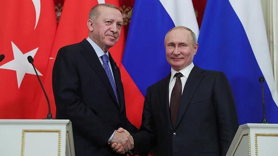أردوغان يؤكّد لبوتين أن تركيا تدعم حلاً سياسياً لمشكلة إقليم قره باغ الأذربيجاني المحتل أرمينيّاً