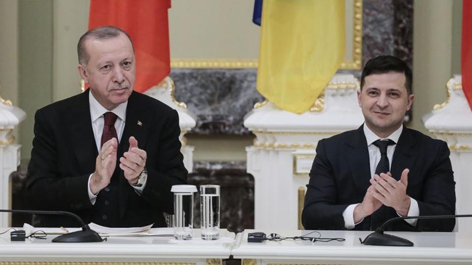 من المقرر أن يلتقي الرئيس التركي رجب طيب أردوغان نظيره الأوكراني فولوديمير زيلينسكي في إسطنبول