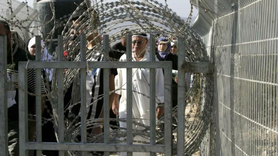 المرصد الأورومتوسطي يطالب الإمارات بالامتناع عن أي صفقات مع إسرائيل قد تساهم في انتهاكات حقوق الإنسان