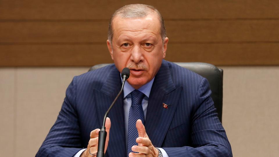 أردوغان يشير إلى أن تركيا تسعى إلى صدارة قائمة الدول العالمية في مجالات الطاقة المتجددة