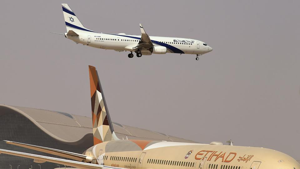 وفد من المستوطنين الإسرائيليين يزور دبي لبحث سبل التعاون التجاري