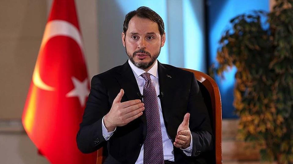 الرئاسة التركية توافق على طلب وزير الخزانة والمالية براءت ألبيرق بالإعفاء من منصبه