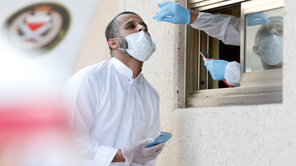 الدول العربية تواصل تسجيل حالات وفيات وإصابات بفيروس كورونا