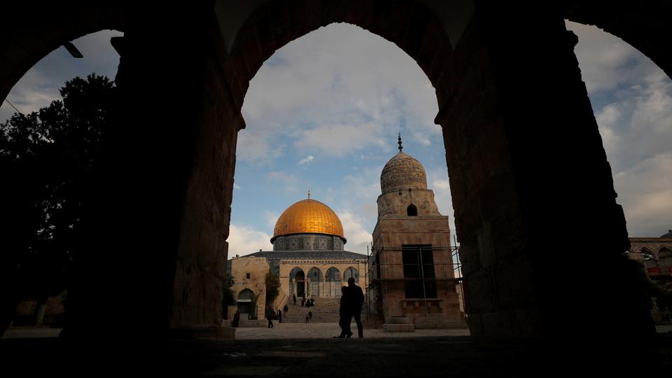الاحتلال الإسرائيلي يمدد الفترة المتاحة للمستوطنين لاقتحام المسجد الأقصى لتصبح مدتها ساعة ونصفاً          