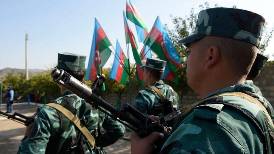 الجيش الأذربيجاني يعلن دخوله مدينة أغدام بعد انسحاب الاحتلال الأرميني منه
