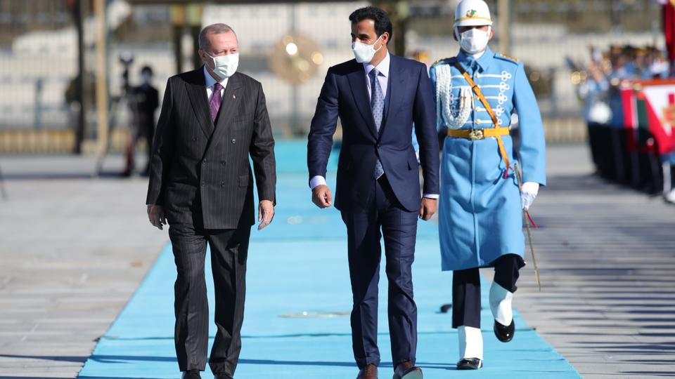 أردوغان يستقبل أمير قطر في العاصمة التركية أنقرة